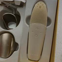 Juvera Triple Cleansing Device